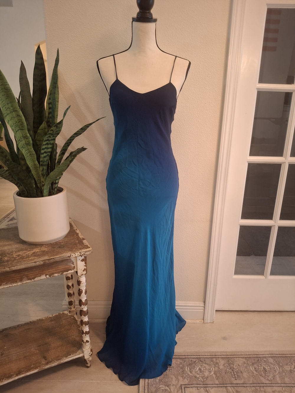 Vintage Y2K Cache 100% Silk Blue Ombre Slip Maxi Dress Formal